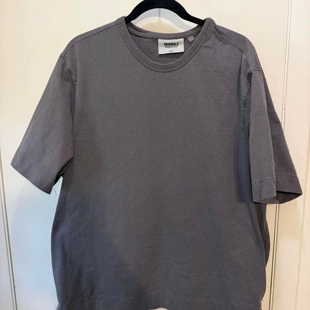 Unbranded Men's Grey and Blue T-shirt
